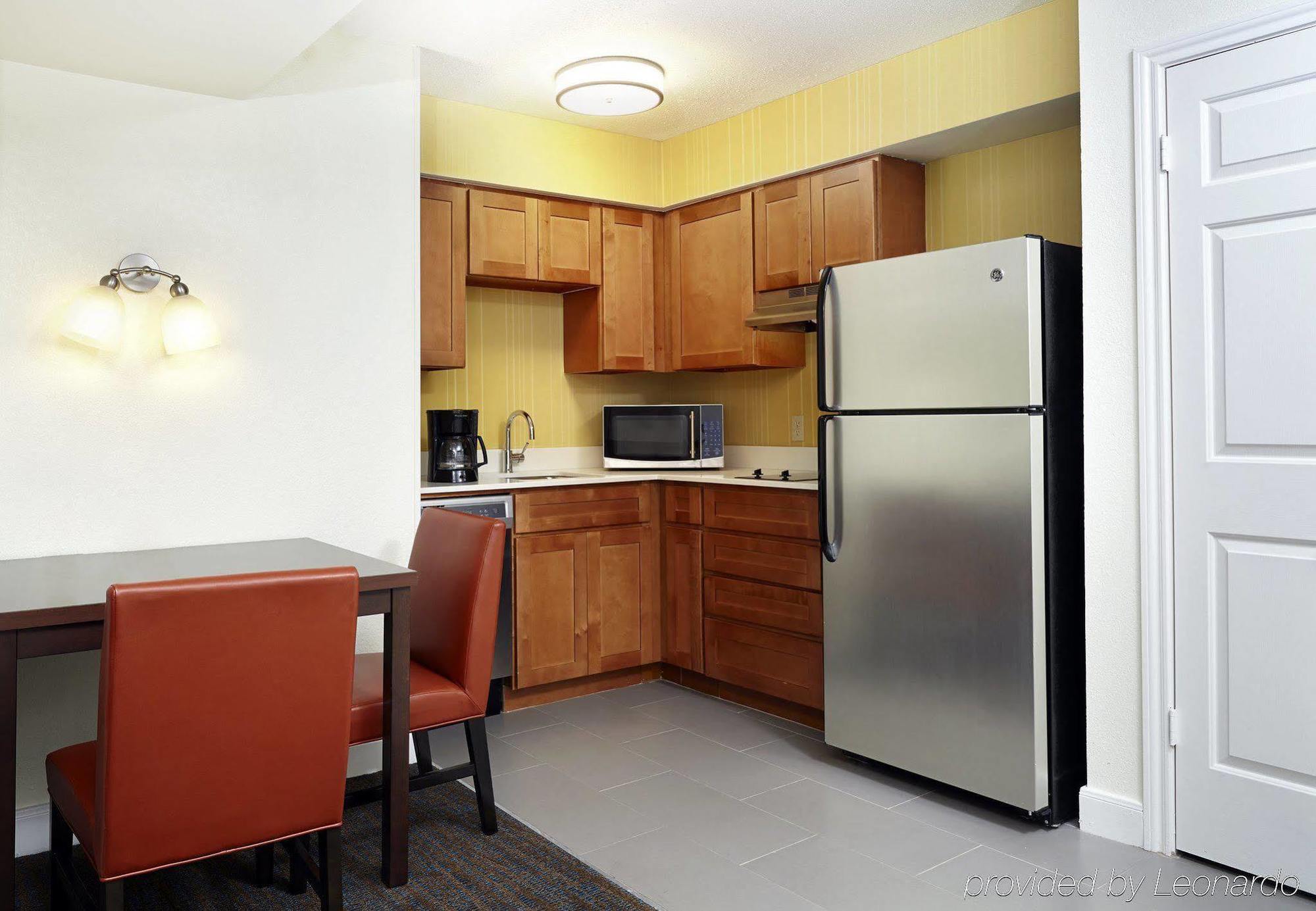 Residence Inn Houston By The Galleria Zewnętrze zdjęcie